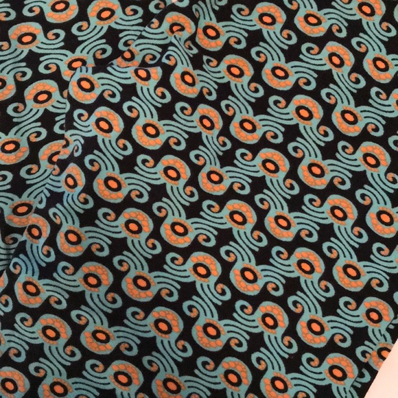 NWOT LuLaRoe Leggings - Picture 2 of 2